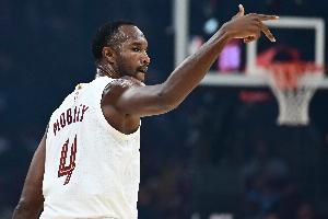 莫布里训练师：如果骑士上赛季改变比赛的重点 他们本能走得更远