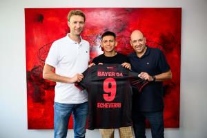 机会寥寥！埃切维里药厂首次先发造点半场被换，2个月仅上127分钟