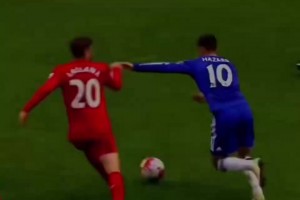 时光易逝！谁能想到阿扎尔七八年前还是这么踢球的！