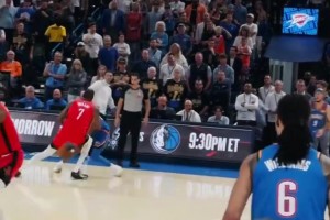 💥罚球准绝杀！SGA最后时刻点起杜兰特造成犯规，KD六犯离场！